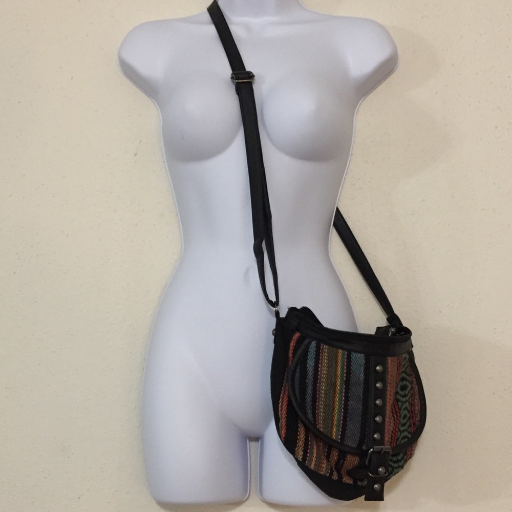 🌱 BOHO AZTEC TYPE PRINT CANVAS CROSSOVER BAG